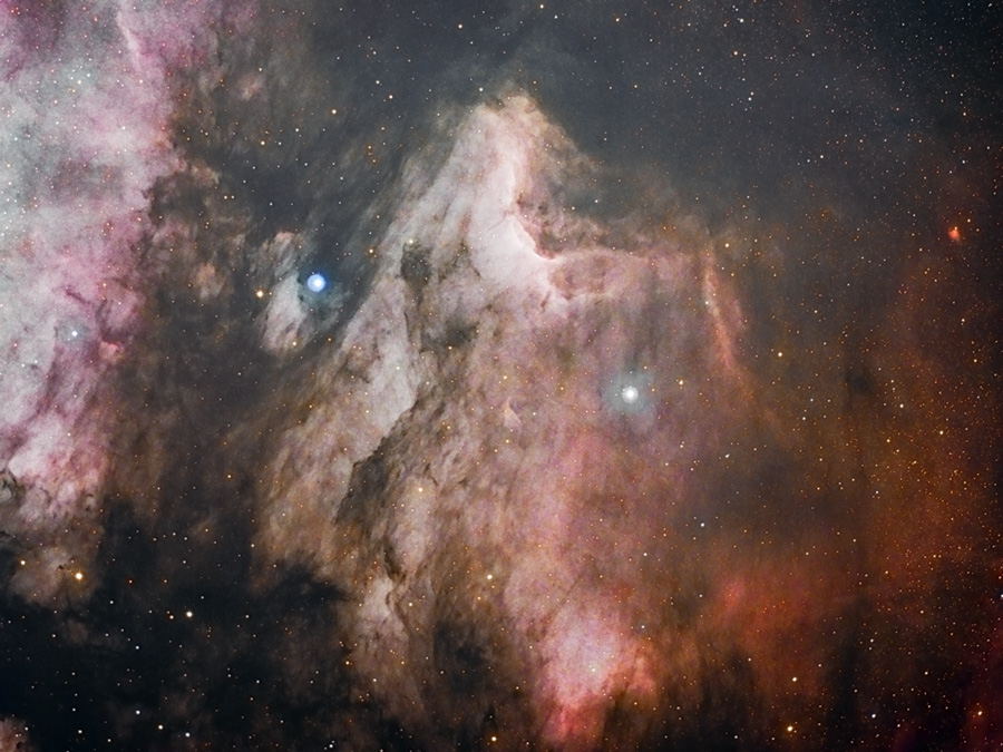 Nebulosa del Pelicà IC5070