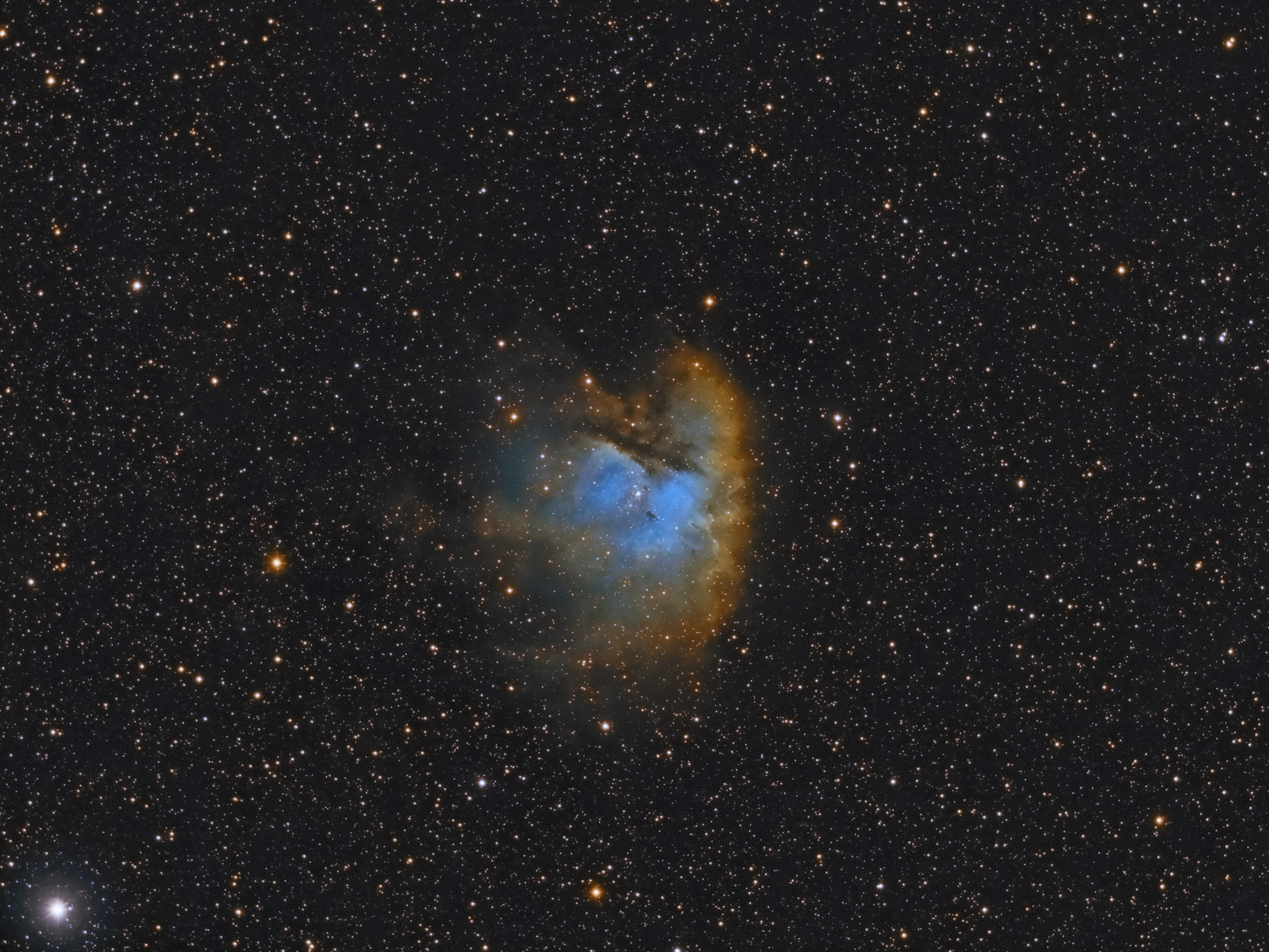 NGC281